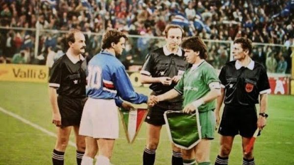Σαν σήμερα το 1992-Όρθιος κόντρα στη Σαμπντόρια